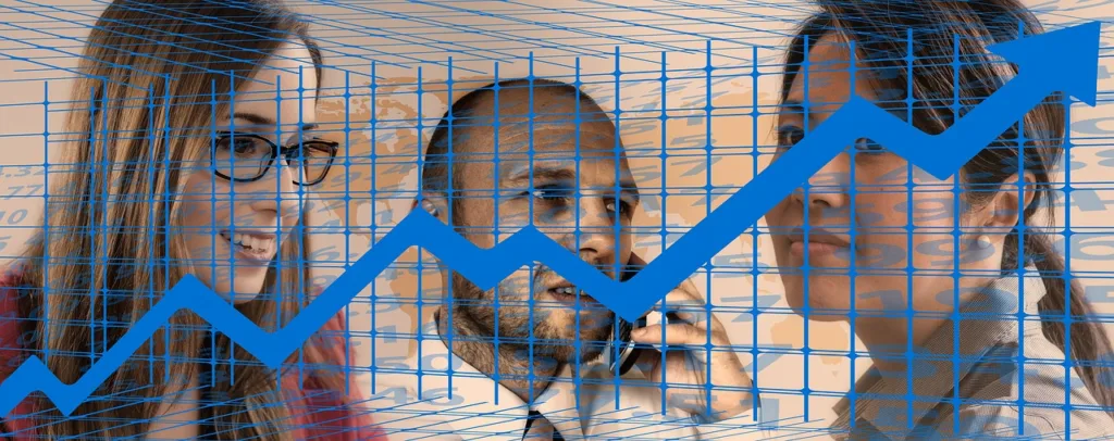 Empresario en Madrid usando inteligencia artificial para reducir costes y crear nuevos modelos de negocio en su empresa